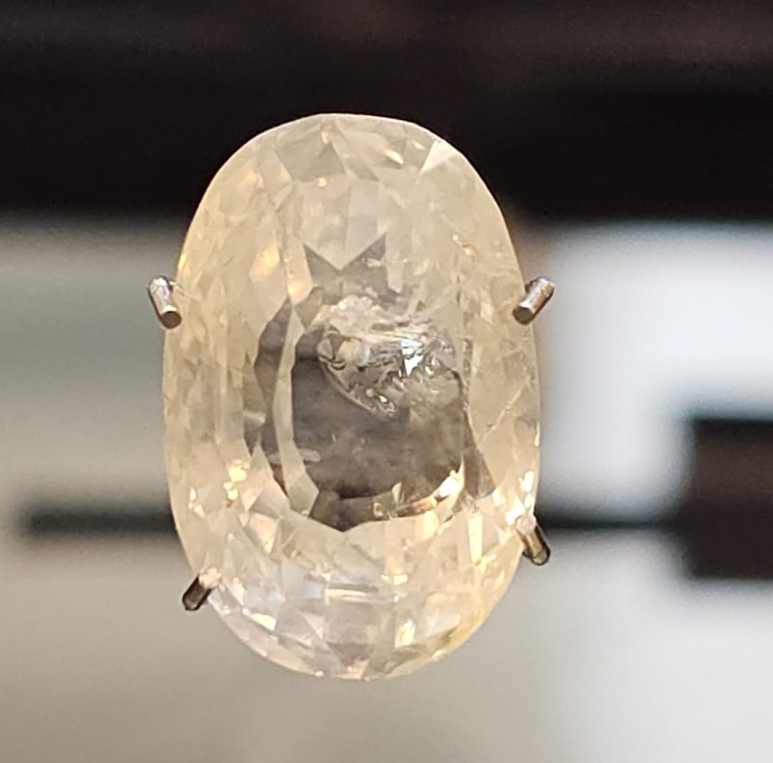 YELLOW SAPPHIRE