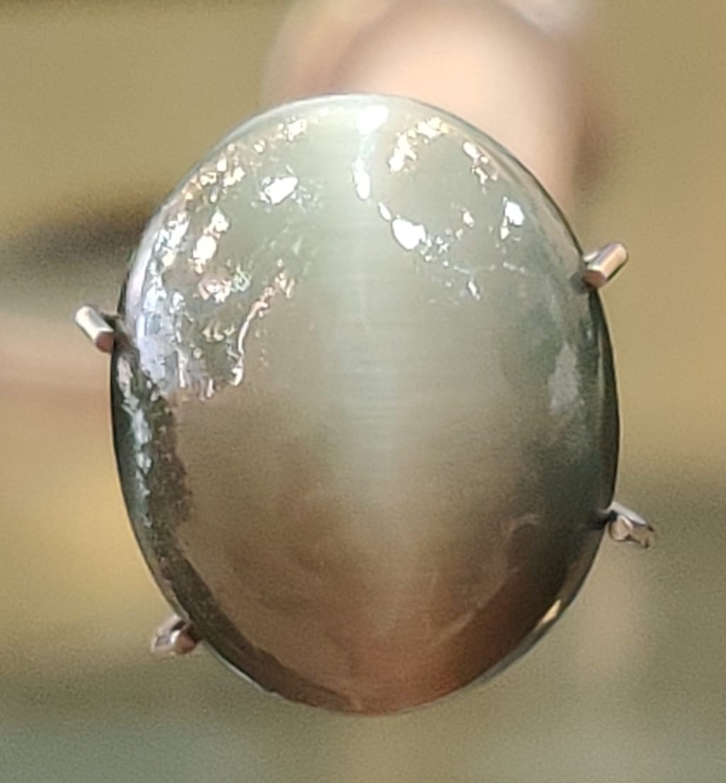 CHRYSOBERYL CATS EYE