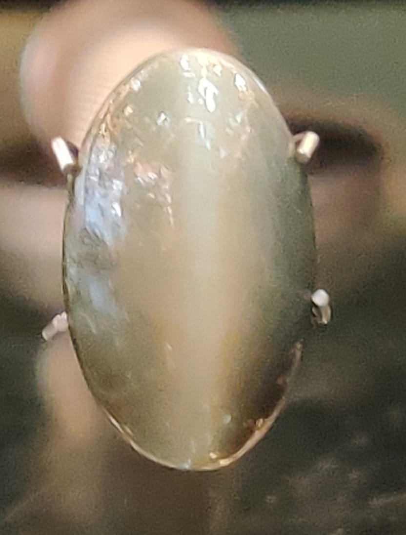 CHRYSOBERYL CATS EYE